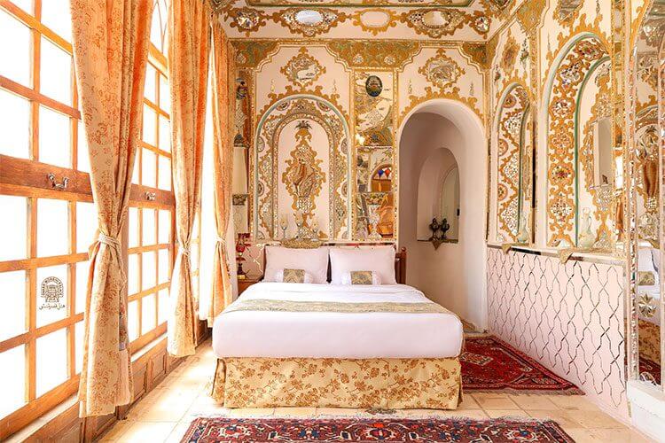 Iran Travel Agency - Compassimo