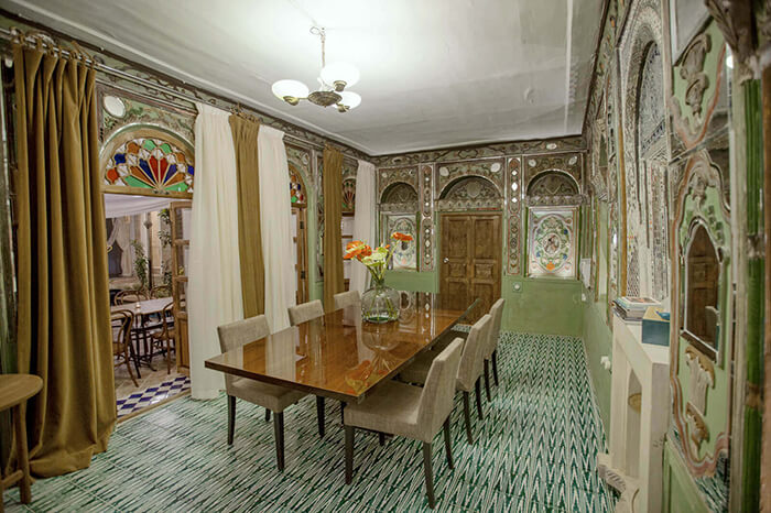 Iran Travel Agency - Compassimo