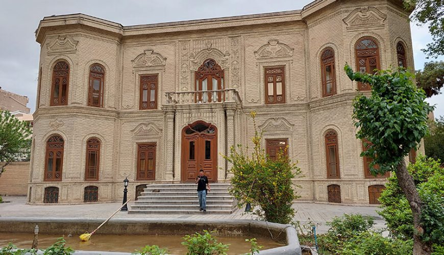 Compassimo-Exterior view of Glassware & Ceramics Museum-Tehran