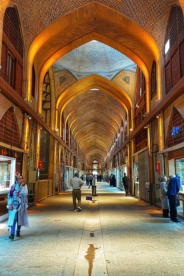Day 11: The Glory of Isfahan