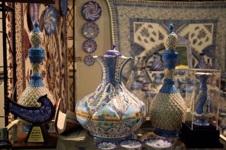 Iranian Handicrafts: the Complete Guide to Persian Souvenirs