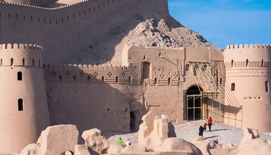 Compassimo-Visitors in Bam Citadel exploring-Kerman