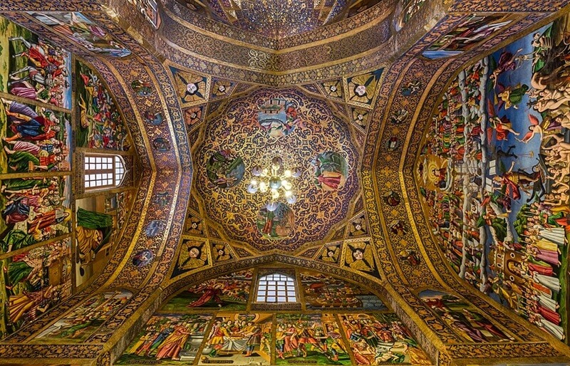 Compassimo-View of the rich ceiling of the Vank Cathedral-Isfahan